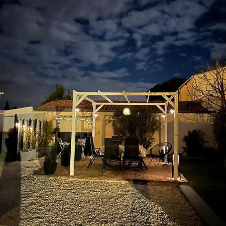 Maison Confort & Jardin A סן-פייר-ד'אולרון מראה חיצוני תמונה